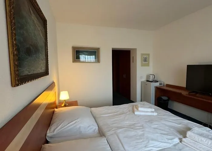 Park بيت ضيافة بيناتكي آند جيزيرو